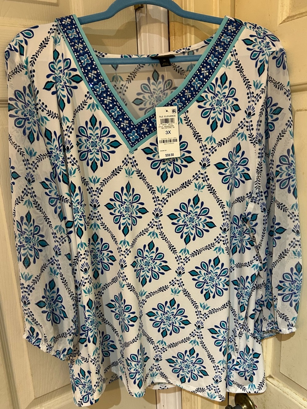 3X Blue Floral V-Neck Tunic Top by True Elegance